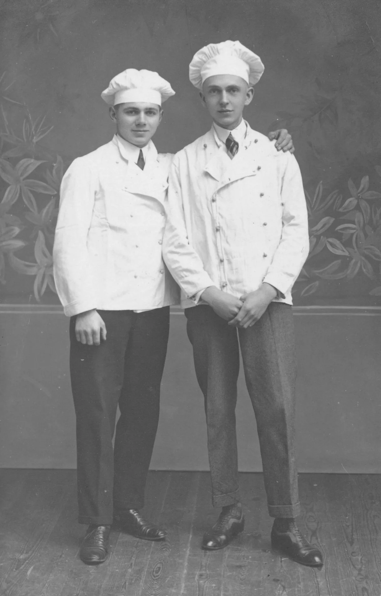 Bäckerlehrling Wilhelm Specht (rechts im Bild)