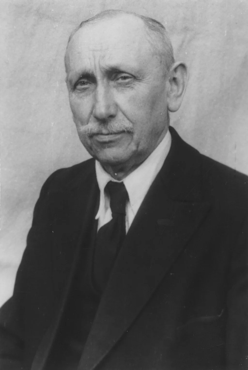 Töpfermeister Robert Schulz