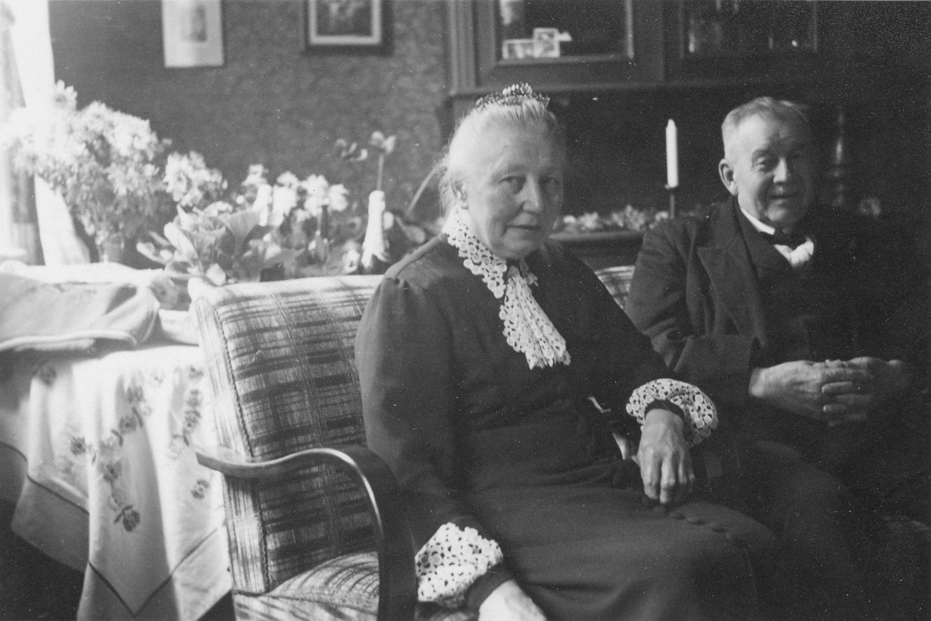 Agnes und Heinrich Hopp am Tag der Goldhochzeit (1. November 1940).