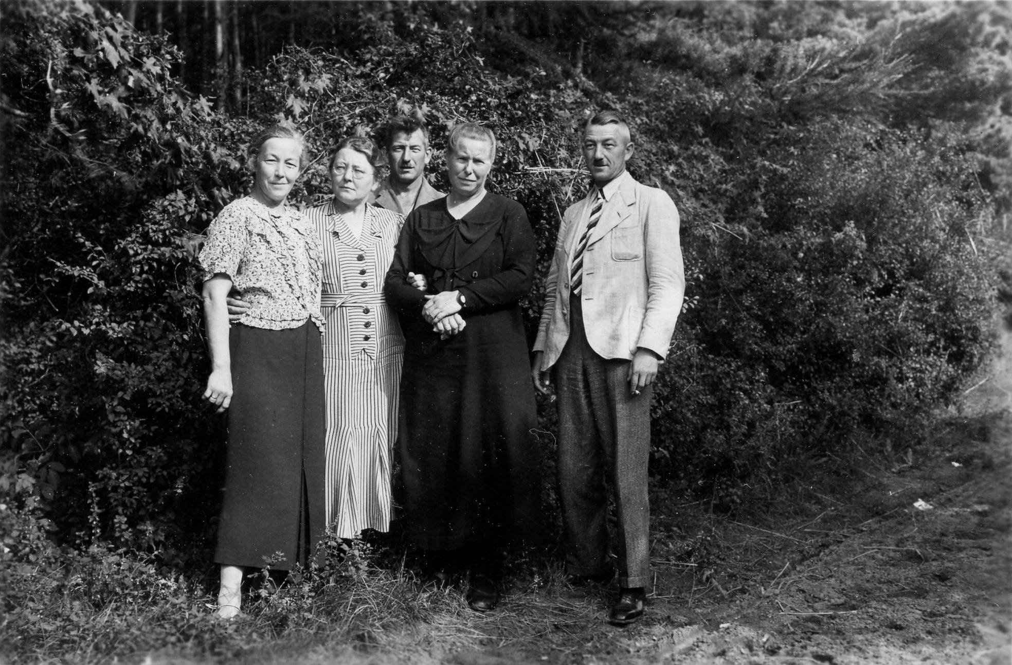 Die Kinder von Agnes und Heinrich Hopp am 1.11.1940