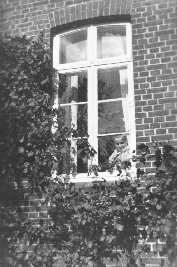 Hans Rademacher als Typhuspatient im Neukalener Krankenhaus, 1936