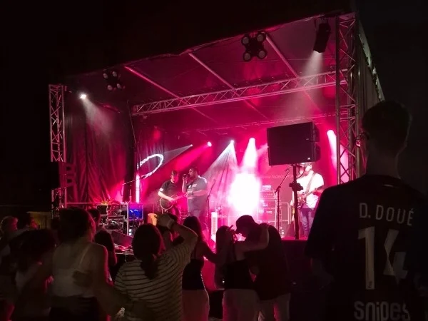 750 Jahre Langweiler - Live Musik mit der Band FADEOUT