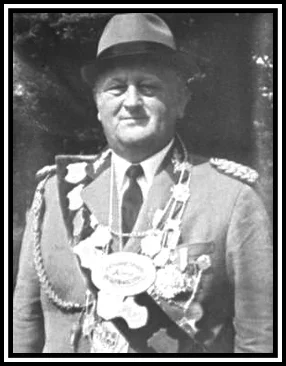 1973_-_1974_Werner_Lohmann_Der_Jubilaeumskoenig