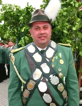 2013_-_2014_Joachim_Gerth_Der_Aufsteiger