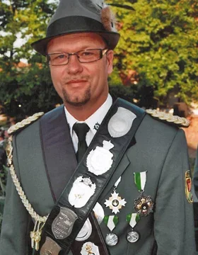 2010_-_2011_Andreas_Brandmaehl_Der_Zielgerichtete
