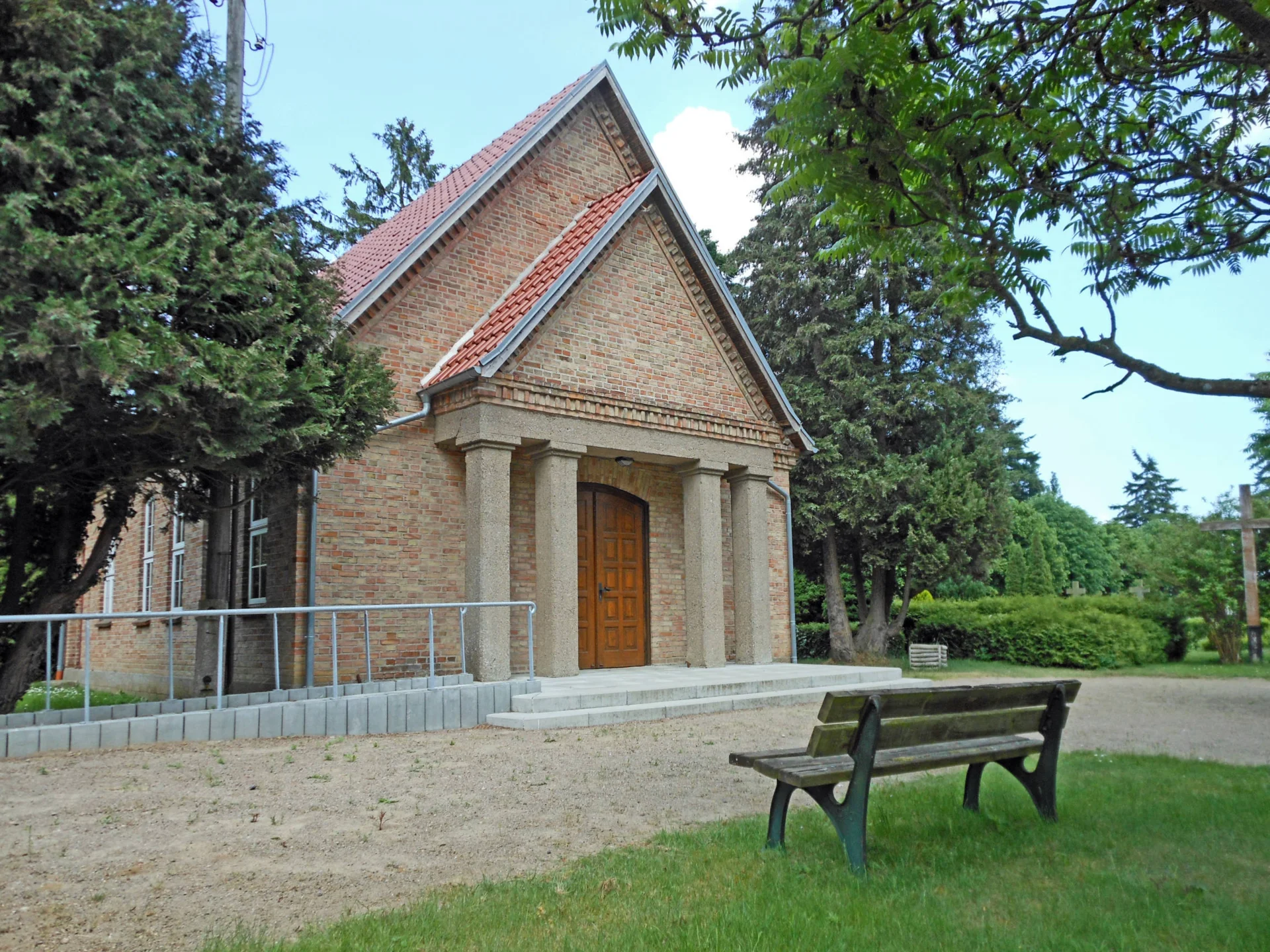 Die Friedhofskapelle (2016)
