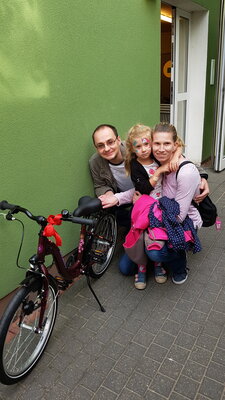 1. gl&uuml;ckliche Familie unseres Hauptgewinns 