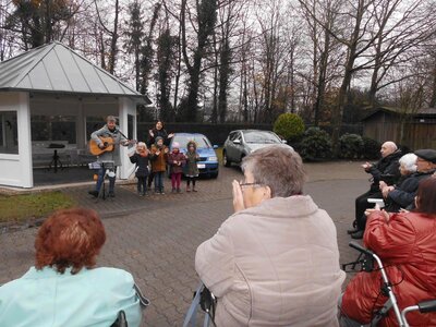 Foto des Albums: Mäusegruppe besucht Tagespflege St. Josef