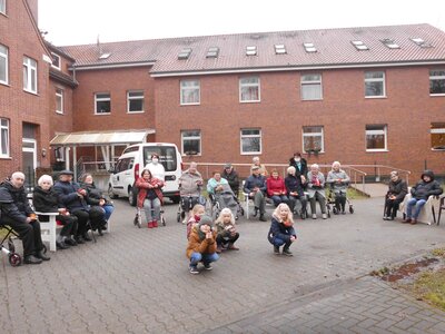 Foto des Albums: Mäusegruppe besucht Tagespflege St. Josef