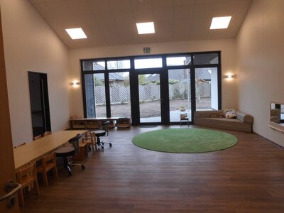 Foto des Albums: Hurra, das Krippenhaus ist fertig