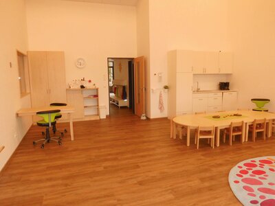 Foto des Albums: Hurra, das Krippenhaus ist fertig