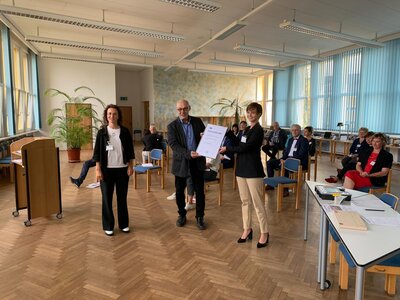 Foto des Albums: Feierstunde zum 10-jährigen Bestehen des unterrichtsbegleitenden Bildungsangebotes