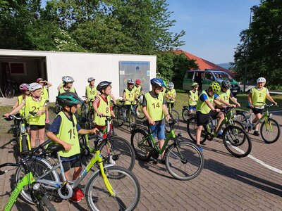 Foto des Albums: Auf dem Weg zum Fahrradführerschein