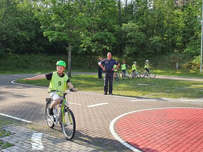 Foto des Albums: Auf dem Weg zum Fahrradführerschein