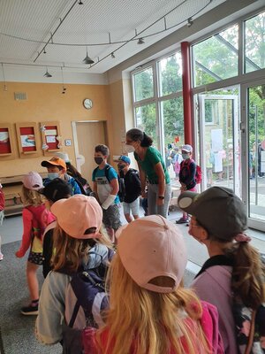 Foto des Albums: Erste Schritte im neuen Schulhaus
