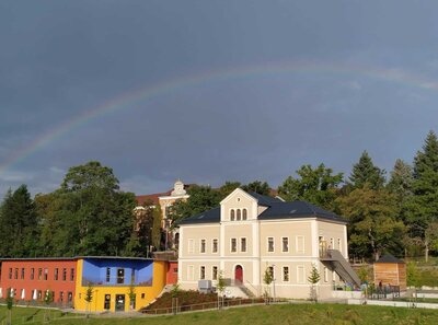 Foto des Albums: Regenbogen über der Kita