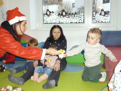 Foto des Albums: Der Nikolaus war in der Kindergruppe