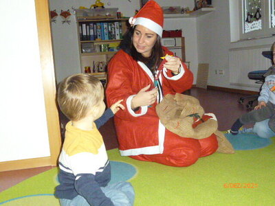 Foto des Albums: Der Nikolaus war in der Kindergruppe