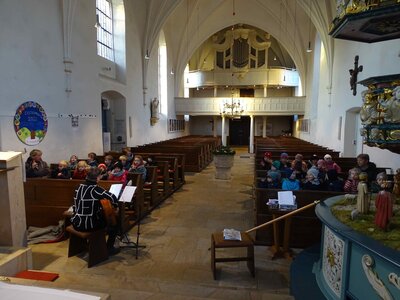 Foto des Albums: Besuch der Kirche St. Clemens