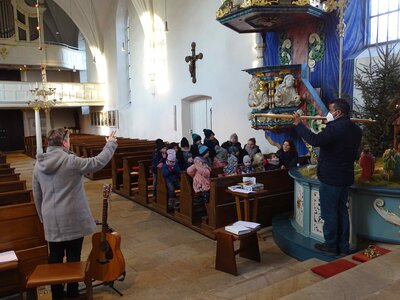 Foto des Albums: Besuch der Kirche St. Clemens