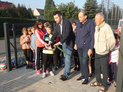 Foto des Albums: Einweihung Kleinsportanlage mit einem tollen Sportfest