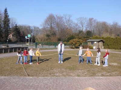 Foto des Albums: Schulclub zum Thema links-rechts