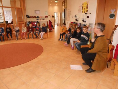 Foto des Albums: Besuch von der Grundschule Holte