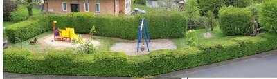 Spielfl&auml;chen f&uuml;r kleine und gro&szlig;e Kinder auf dem Spielplatz in der Hochstra&szlig;e  (Bild vergr&ouml;&szlig;ern)