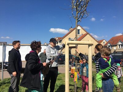 Foto des Albums: Fotos von der Baumpflanzaktion in Ragow am 23.4.22