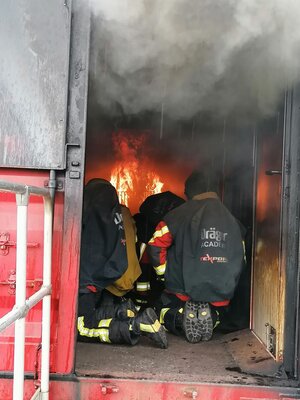 Foto des Albums: Brandcontainer