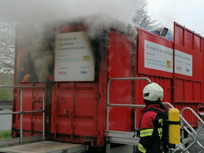 Foto des Albums: Brandcontainer