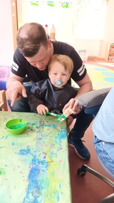 Foto des Albums: Die Papa´s basteln und die Mama´s kommen zum Muttertagskaffee