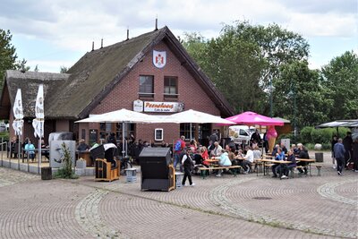 Vorschaubild der Galerie