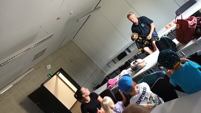Foto des Albums: Wir waren bei der Feuerwehr