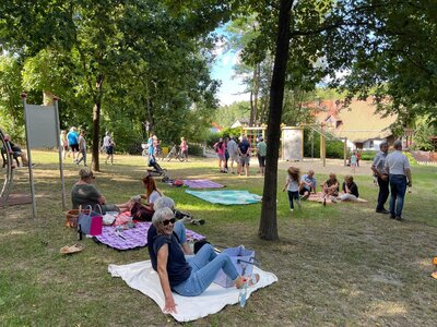 Foto des Albums: Generationenspielplatz