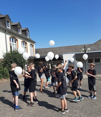 Foto des Albums: Abschlussfeier Klasse 4
