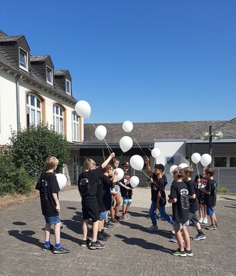 Foto des Albums: Abschlussfeier Klasse 4