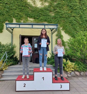 M&auml;dchen Jahrgang 2010  (Bild vergr&ouml;&szlig;ern)