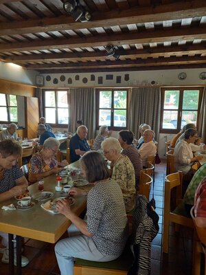Foto des Albums: Gemeinsames Frühstück