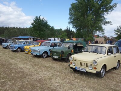 Foto des Albums: 11. Treckertreffen am 28. Mai in Fehrow