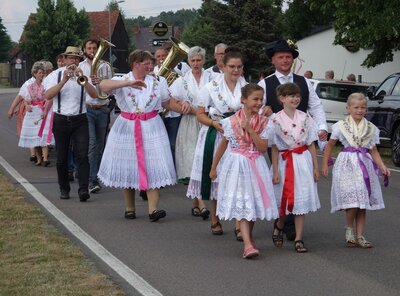 Foto des Albums: Trachtenfest in Fehrow/Prjawoz