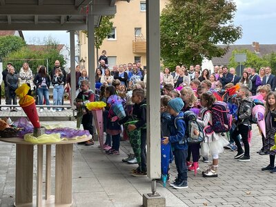 Foto des Albums: Herzlich Willkommen an der Grundschule Hollstadt-Wollbach