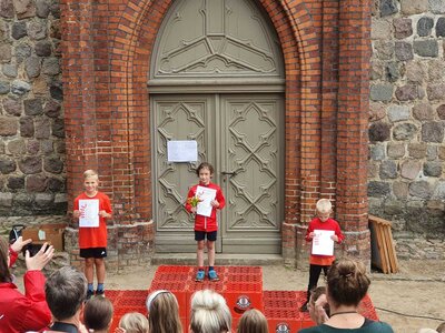 Foto des Albums: Schorfheidelauf Altkünkendorf, 11.09.2022 (16.​09.​2022)