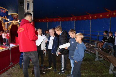 Foto des Albums: Zirkus-Probe