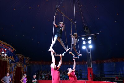 Foto des Albums: Zirkus-Probe