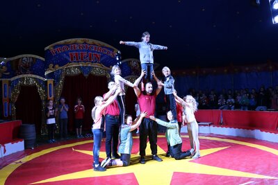Foto des Albums: Zirkus-Probe
