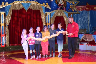 Foto des Albums: Zirkus-Probe