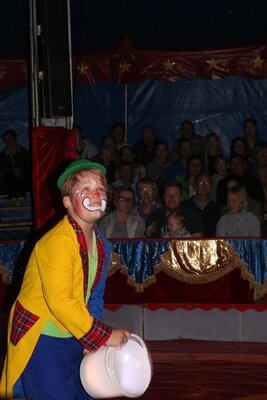 Foto des Albums: Zirkus-Galavorstellung