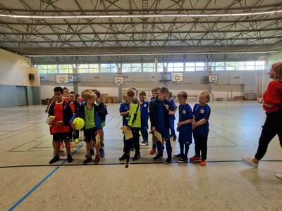 Fotoalbum Fußballturnier Klasse 3 mit polnischen Kindern