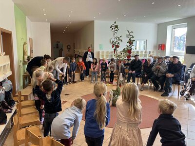 Foto des Albums: Besuch der Tagesgäste St. Josef